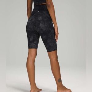 Lululemon Align Super High Rise 10" Diamond Dye Pitch Grey Graphite Grey, Size 4